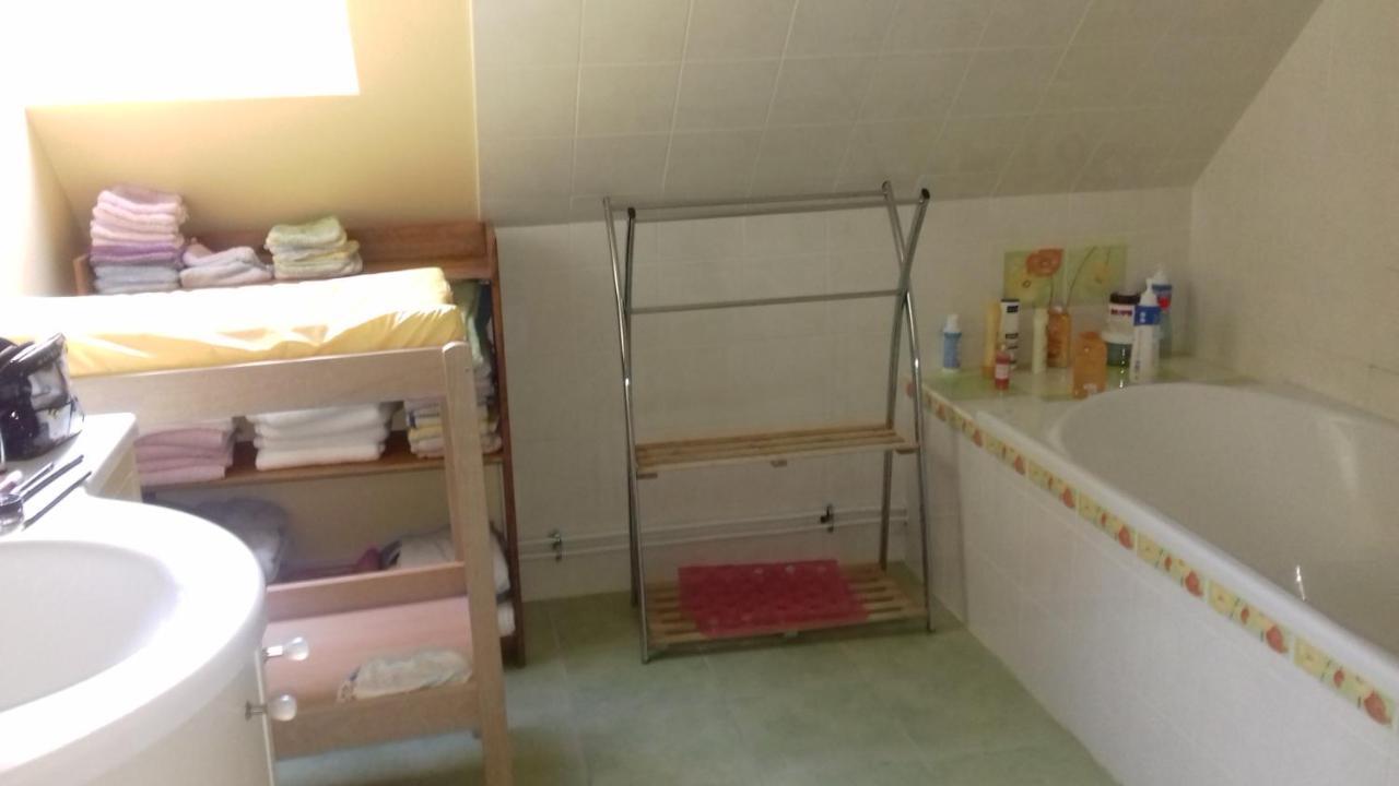 Chambre Chez L Habitant Malguenac Bagian luar foto